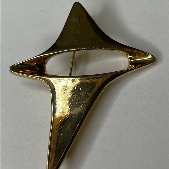 Vintage Estate Gold Star Retro Brooch Pin Statement - Picture 1 of 3